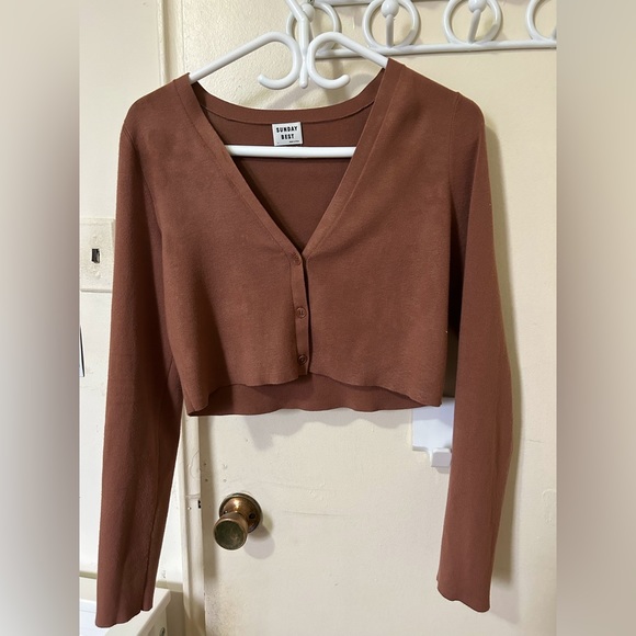 Aritzia Sunday Best Reese Cardigan - Picture 2 of 4